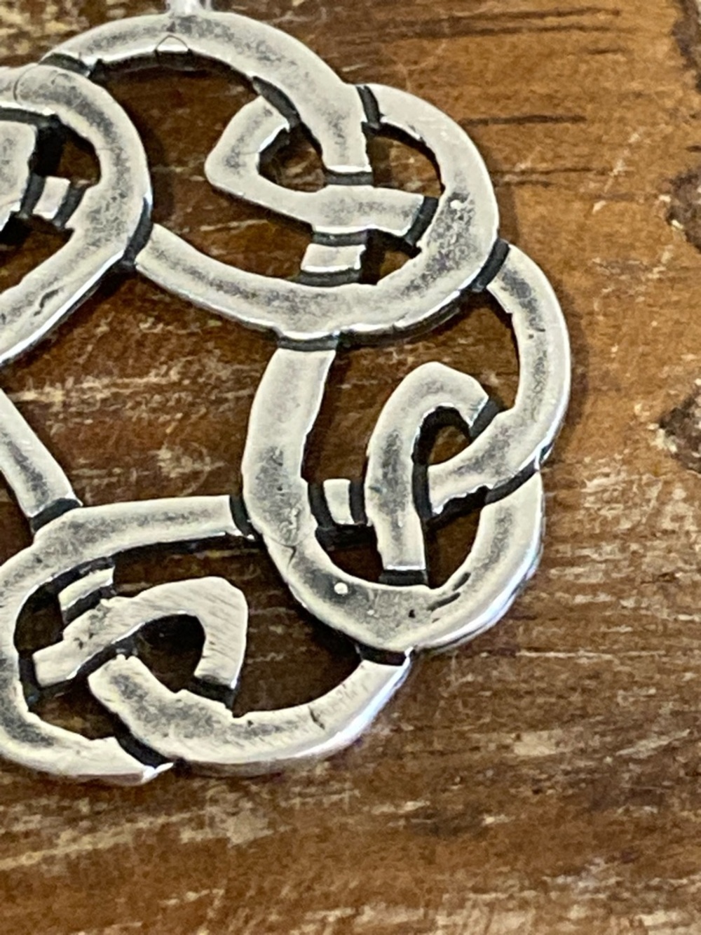 Sterling Silver 925 Celtic Knot Pendant - Picture 12 of 13